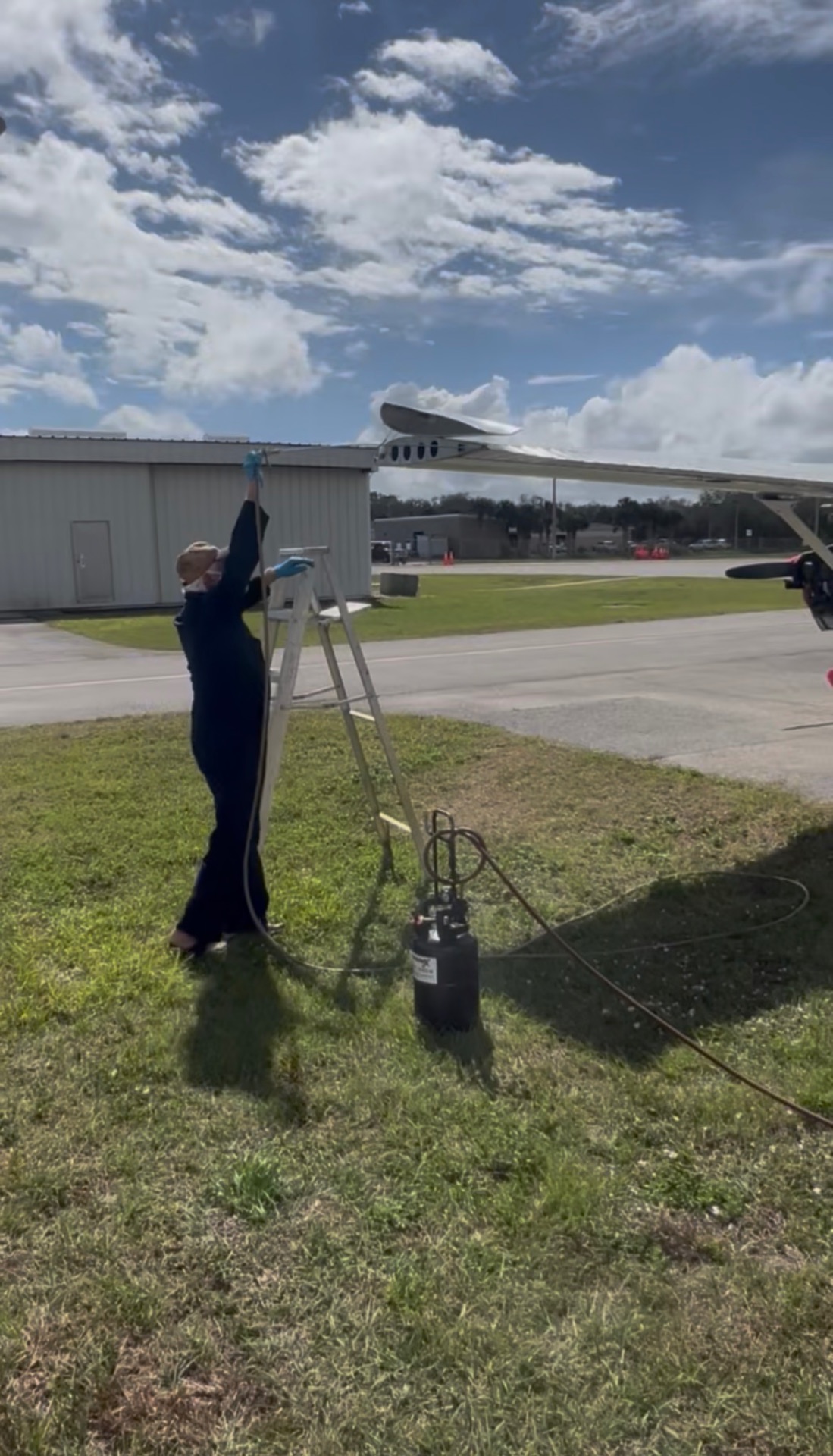 Aircraft detailing — wing surface care